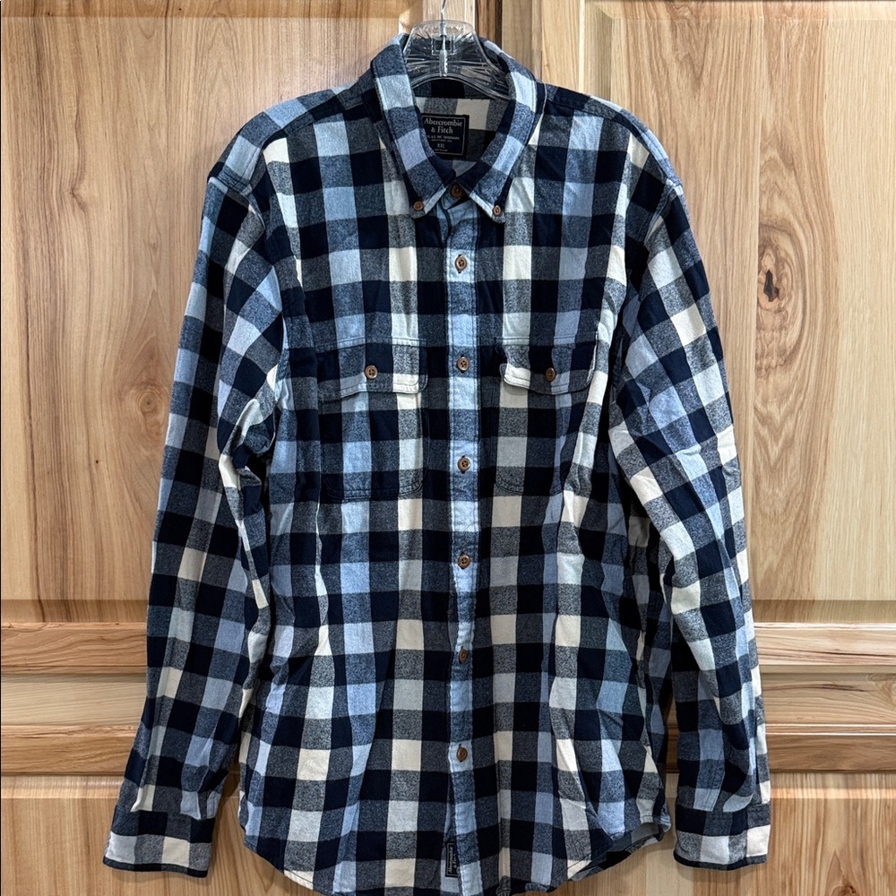 Abercrombie & Fitch Lumberjack Cotton Flannel Plaid Button Down Outdoor Shirt